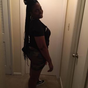 Meet your Posher, Nikki